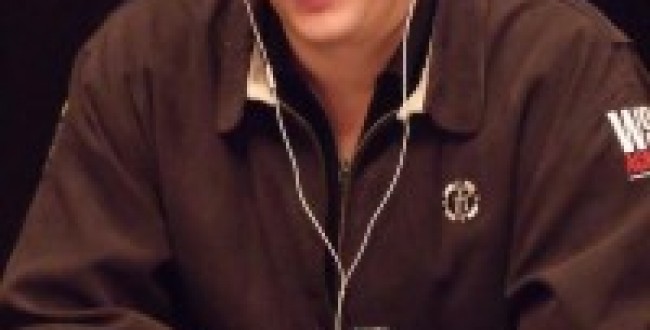 Phil Hellmuth1 200x300