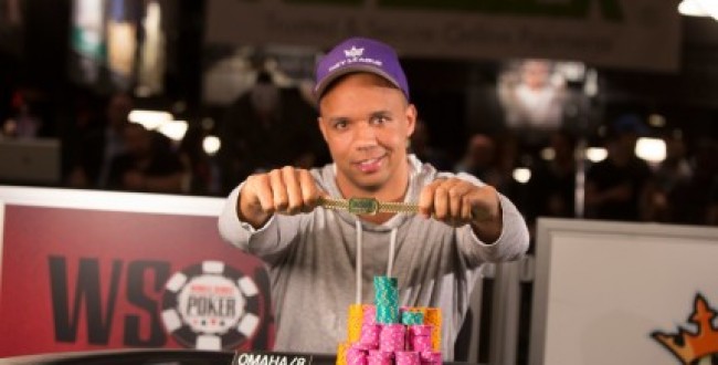 Phil Wins 10th 430x286